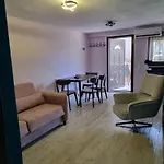 Arcobaleno Seaside Escape Apartamento *